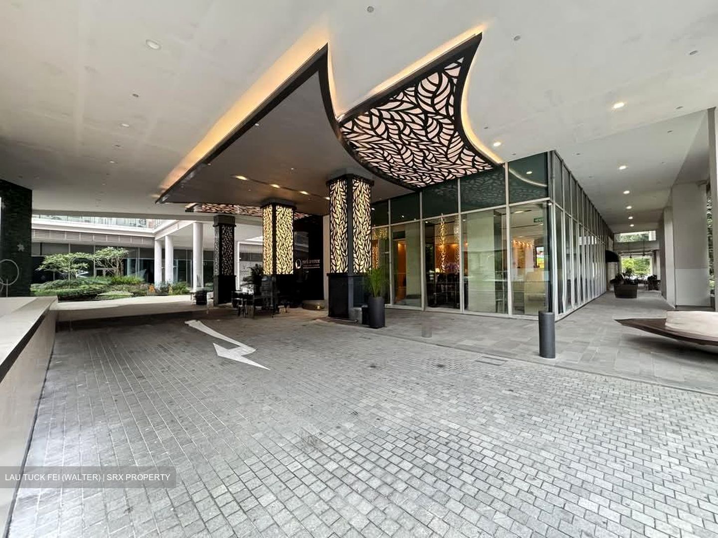 Rochester Mall (D5), Office #560603851